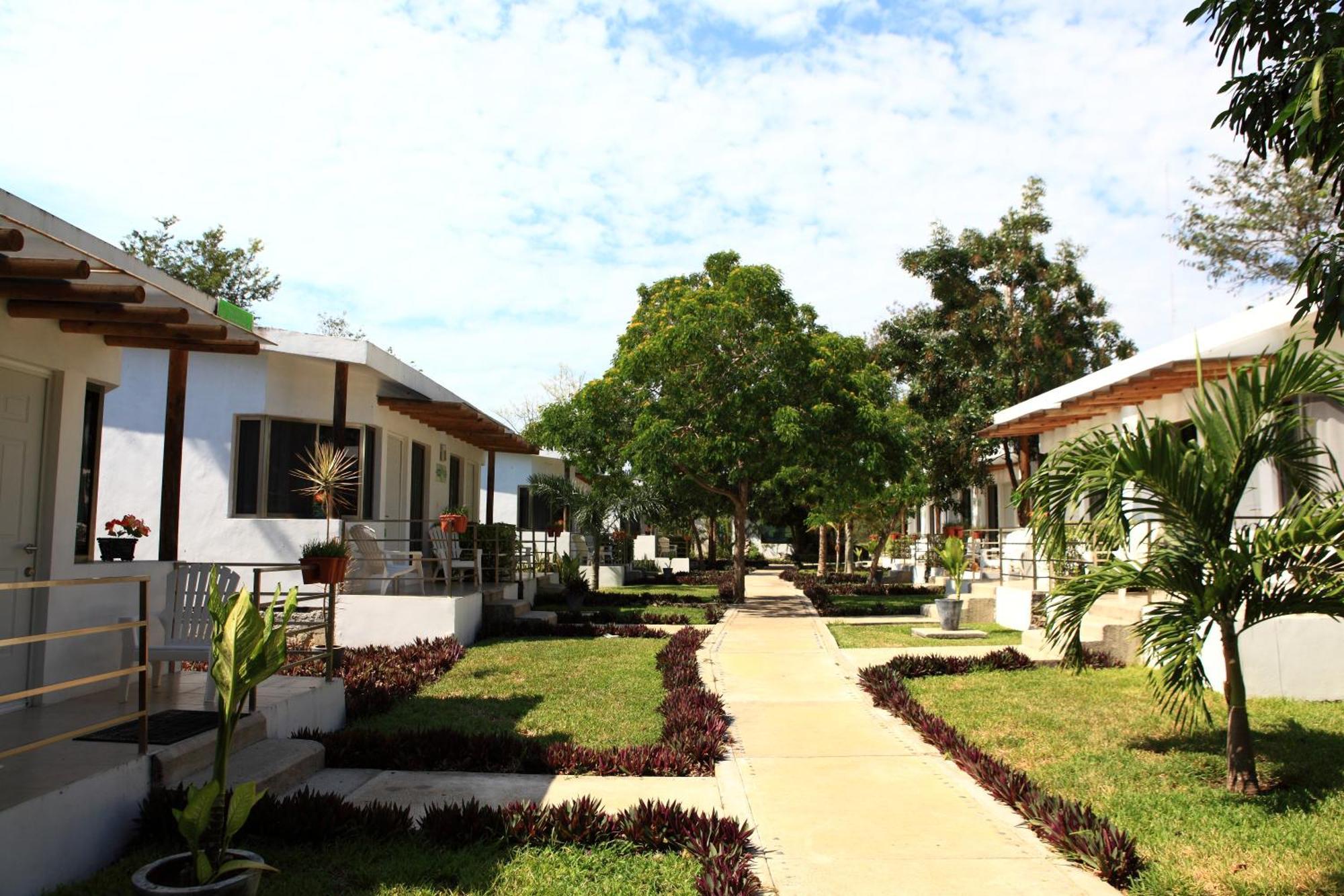 Hotel Villas Bambu Chetumal Kültér fotó