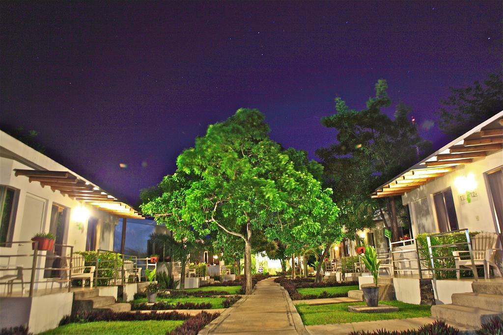 Hotel Villas Bambu Chetumal Kültér fotó